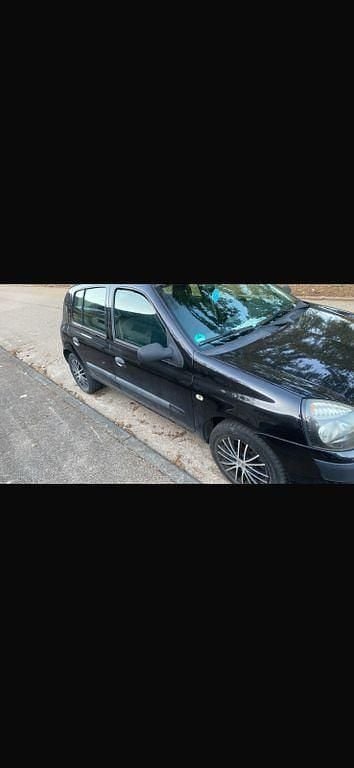 Gebraucht Renault Clio II 75 PS (55 kW) 2004 Schwarz Limousine