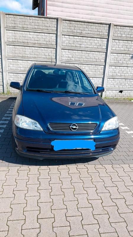 Usata Opel Astra 76 CV (55 kW) 2000 Blu Utilitaria