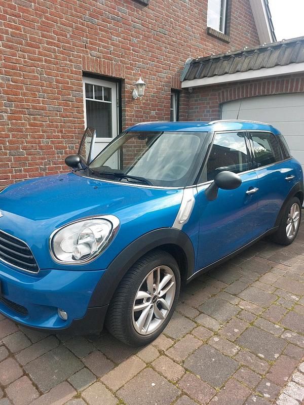 Blau Gebraucht 2013 Mini One D Countryman SUV | 7.300 € - Bild 1/4