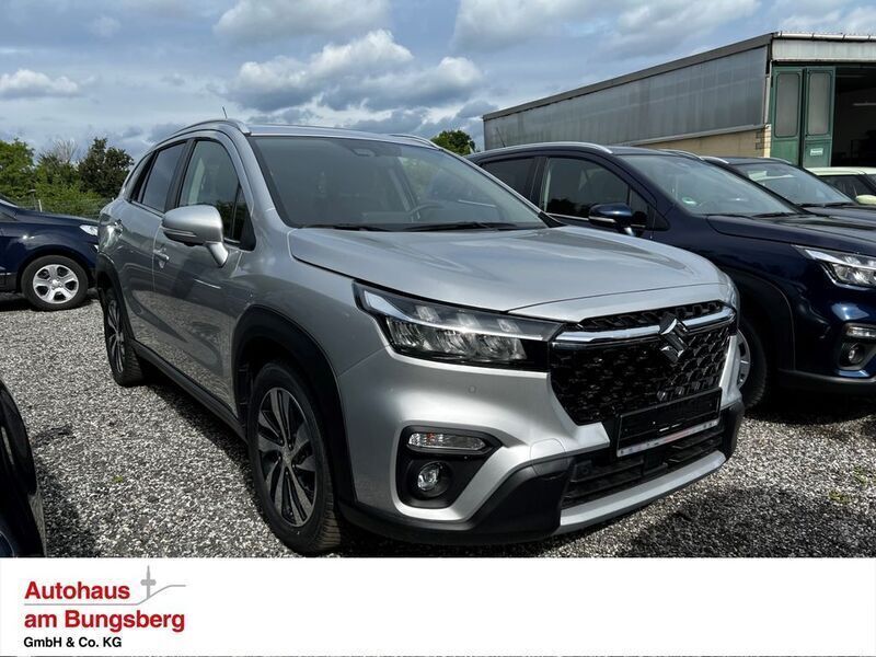 Silber Gebraucht 2023 Suzuki SX4 S-Cross Comfort+ SUV | 26.990 € (Fairer Preis) - Bild 1/4