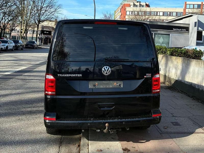 Gebraucht VW Transporter 179 PS (131 kW) 2016 Schwarz Van