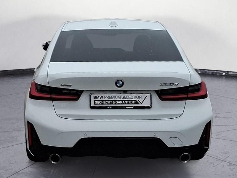 Gebraucht BMW 320 M Sport 190 PS (139 kW) 2025 Weiß Limousine