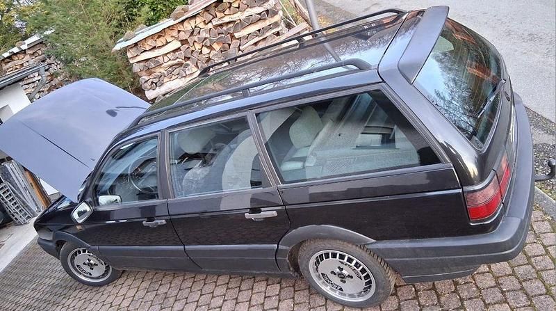 Gebraucht VW Passat GT 90 PS (66 kW) 1993 Schwarz Kombi