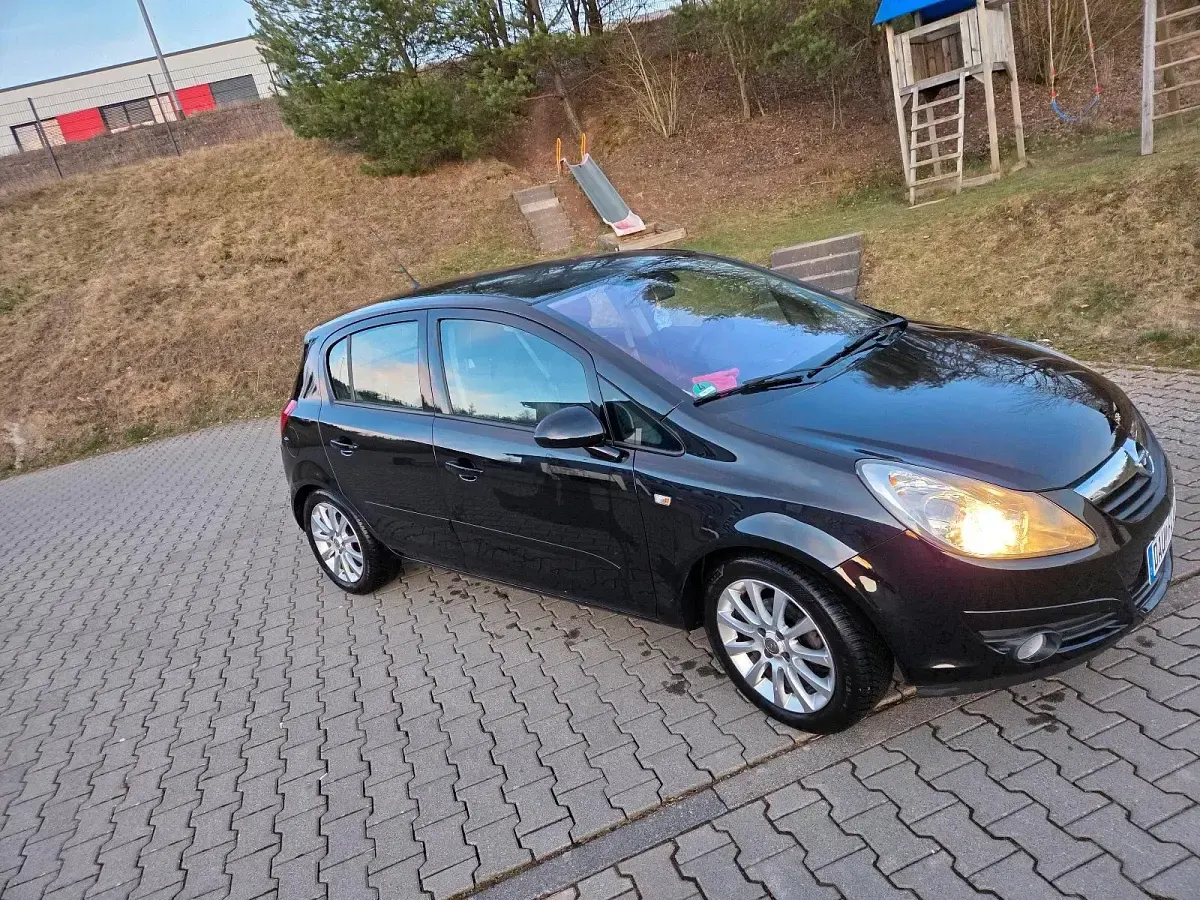 Gebraucht Opel Corsa 90 PS (66 kW) 2007 Schwarz Kleinwagen