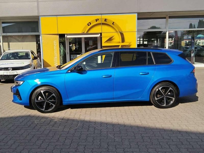 Gebraucht Opel Astra 131 PS (96 kW) 2024 Vertigoblau Kombi