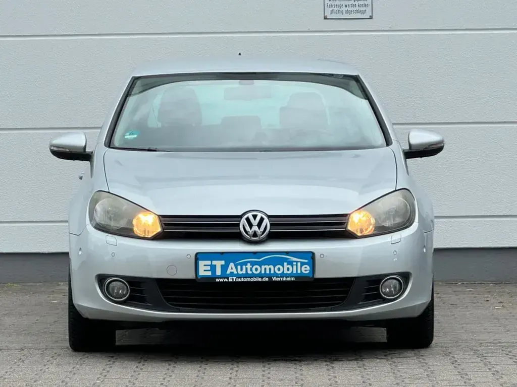 Gebraucht VW Golf VI Team 160 PS (117 kW) 2010 Silber Kleinwagen