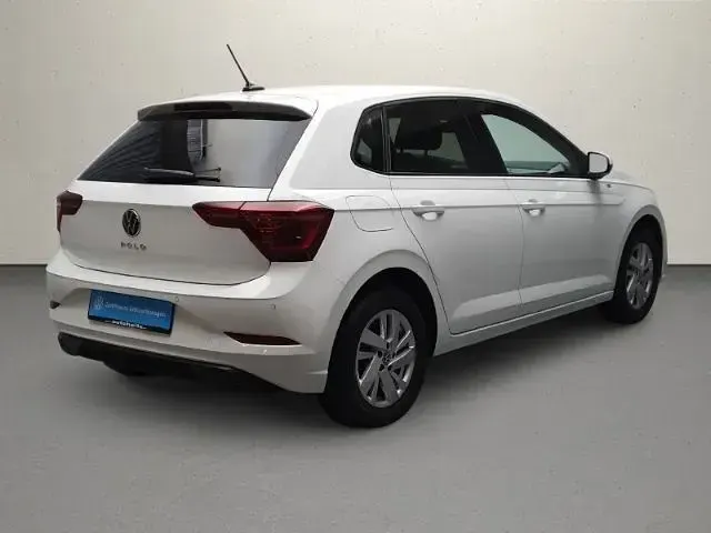 Gebraucht VW Polo Style 95 PS (69 kW) 2022 Pure white Kleinwagen