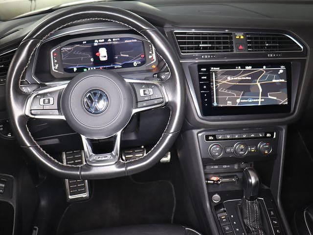 Gebraucht VW Tiguan Allspace R-line 200 PS (147 kW) 2021 Deep black perleffekt (metallic) SUV