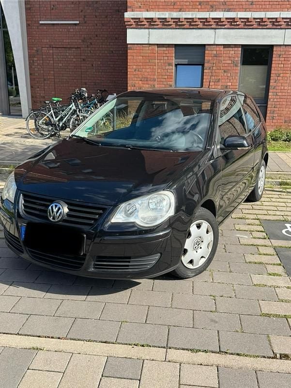 Schwarz Gebraucht 2005 VW Polo Comfortline Kleinwagen | 750 € (Superpreis) - Bild 1/4