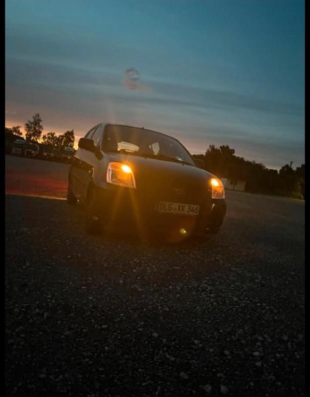 Schwarz Gebraucht 2005 Kia Picanto LX Kleinwagen | 650 € (Superpreis) - Bild 1/4