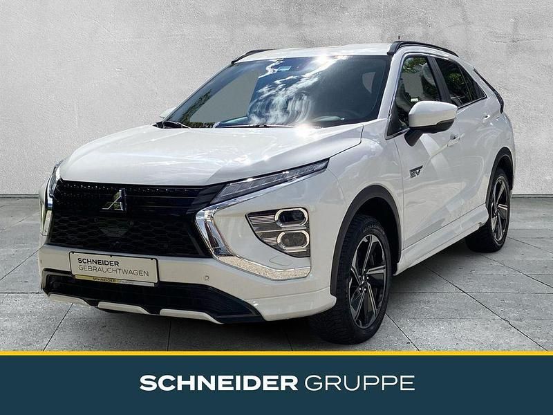 Weiß Gebraucht 2023 Mitsubishi Eclipse Cross Select SUV | 21.890 € (Fairer Preis) - Bild 1/4
