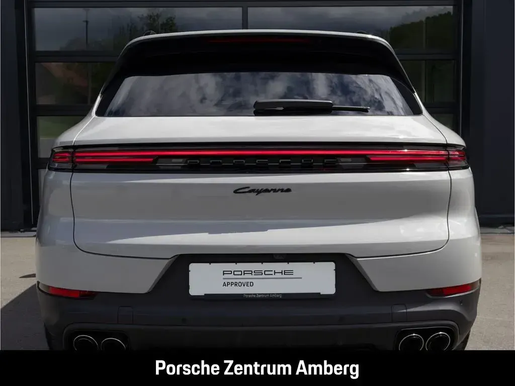 Gebraucht Porsche Cayenne 470 PS (345 kW) 2024 Weiß SUV