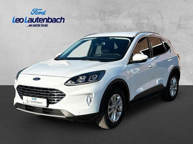 Gebraucht Ford Kuga Titanium 224 PS (164 kW) 2022 Frostweiß SUV