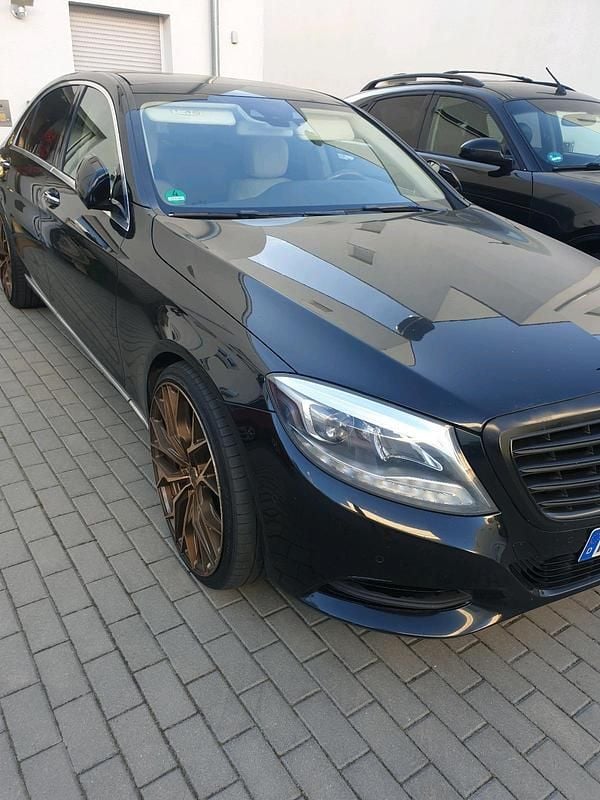 Schwarz Gebraucht 2014 Mercedes S400 Limousine | 26.900 € - Bild 1/4