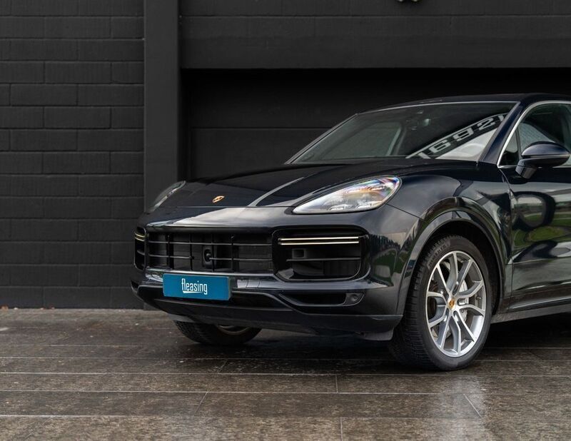 Gebraucht Porsche Cayenne Turbo 549 PS (403 kW) 2018 Blau SUV