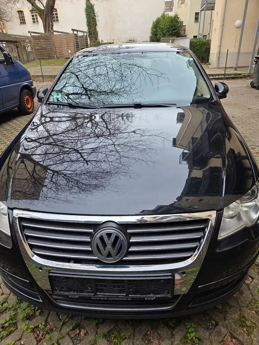 Gebraucht VW Passat 160 PS (117 kW) 2009 Schwarz Limousine