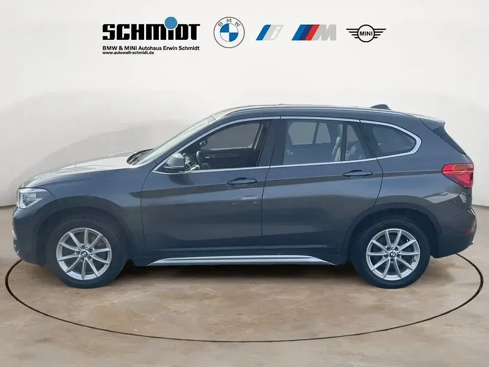 Usado BMW X1 xLine 190 CV (139 kW) 2018 Gris SUV