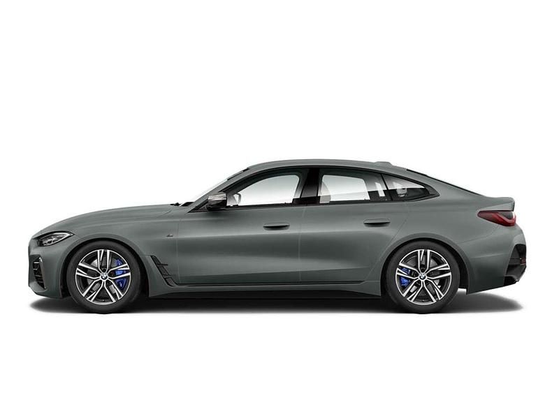 Gebraucht BMW 440 374 PS (275 kW) 2023 Frozen pure grey metallic Coupé