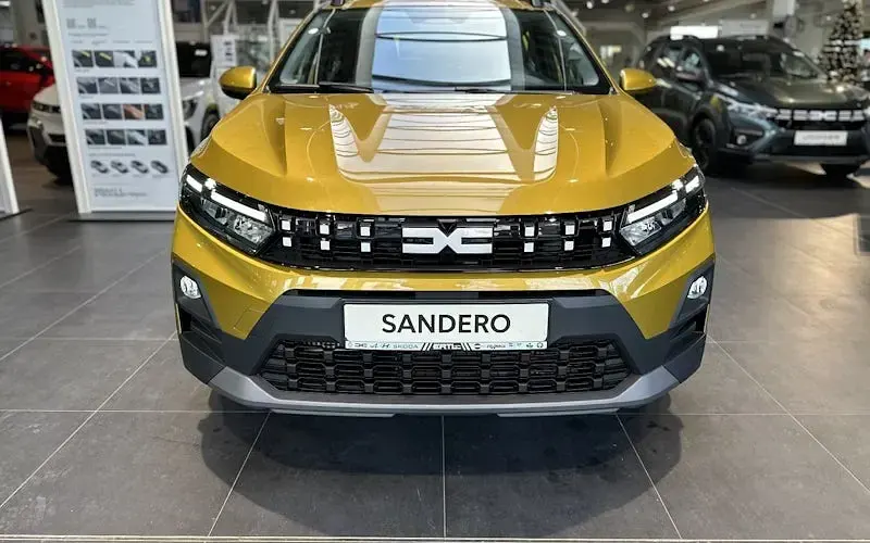 Neu Dacia Sandero Extreme 110 PS (80 kW) 2026 Amber yellow Limousine