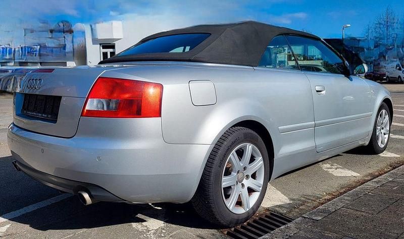 Gebraucht Audi A4 Cabriolet 163 PS (119 kW) 2005 Grau Cabrio