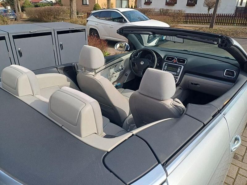 Gebraucht VW Eos 116 PS (85 kW) 2007 Silber Cabrio