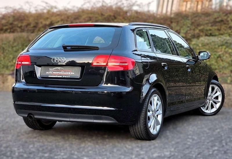 Gebraucht Audi A3 Ambition 105 PS (77 kW) 2012 Schwarz Kombi