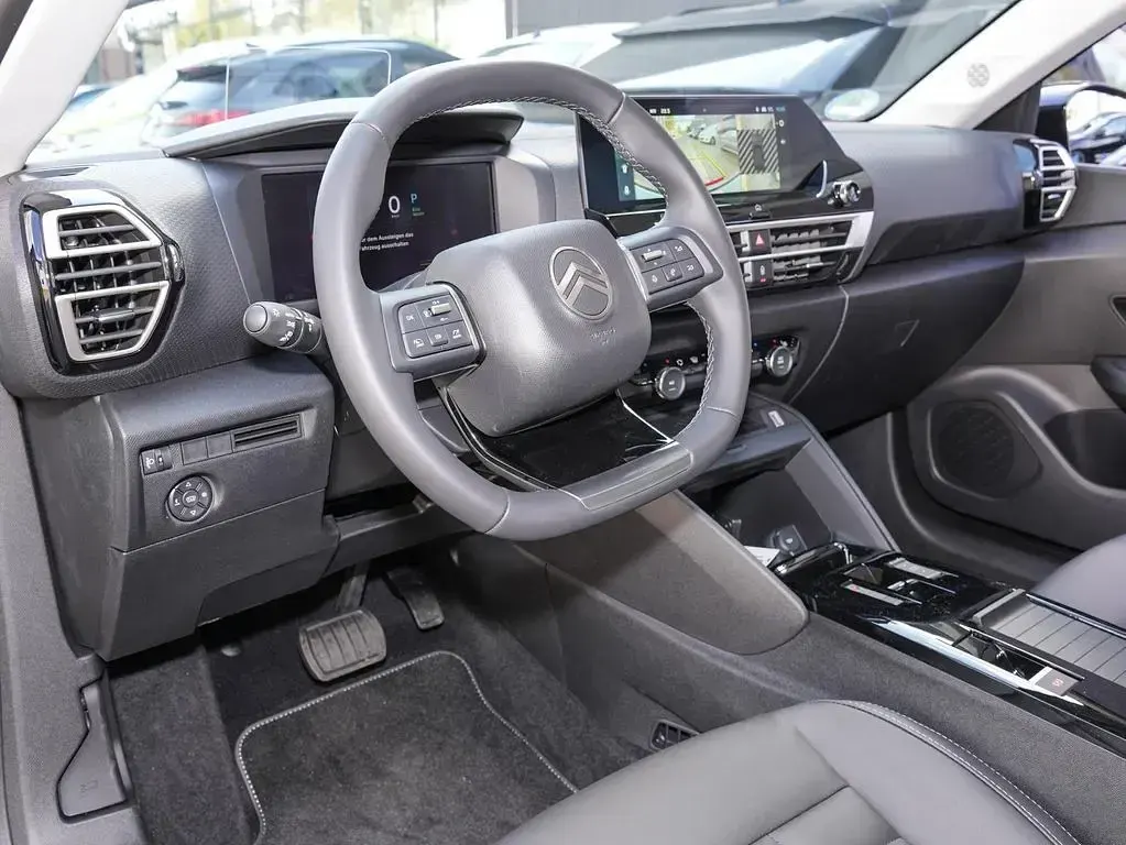 Brugt Citroën e-C4 114 kW (156 HK) 2024 Grøn Sedan