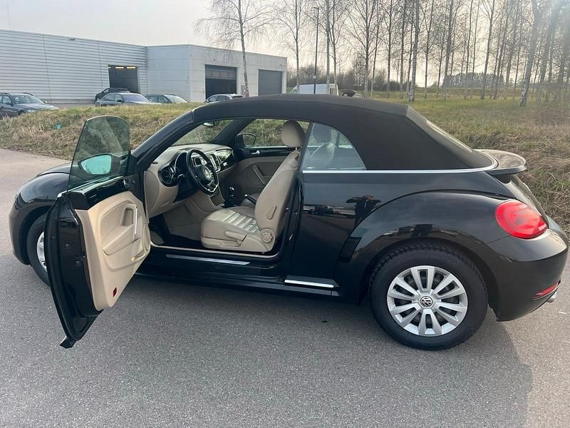 Gebraucht VW Beetle 140 PS (102 kW) 2014 Schwarz Kleinwagen