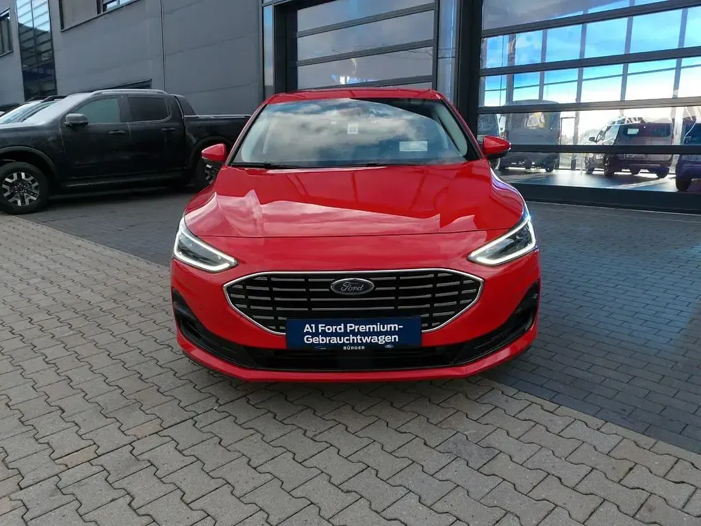Gebraucht Ford Focus Titanium X 155 PS (114 kW) 2023 Rot Limousine