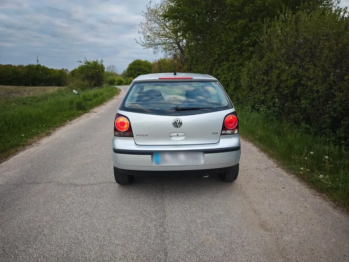 Usata VW Polo 69 CV (50 kW) 2007 Argento Utilitaria