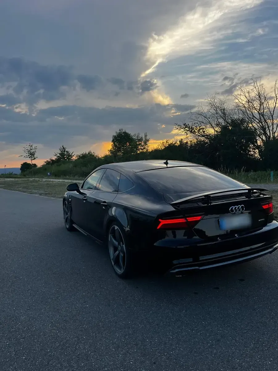 Gebraucht Audi A7 Sportback 320 PS (235 kW) 2014 Schwarz Kleinwagen