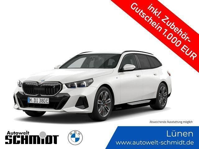 Mineralweiß Gebraucht 2025 BMW i5 M Sport Limousine | 66.750 € (Superpreis) - Bild 1/4