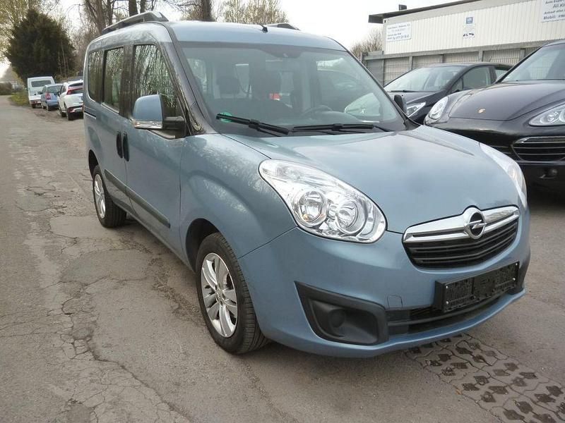 Gebraucht Opel Combo Edition 105 PS (77 kW) 2012 Blau Van / Kleinbus