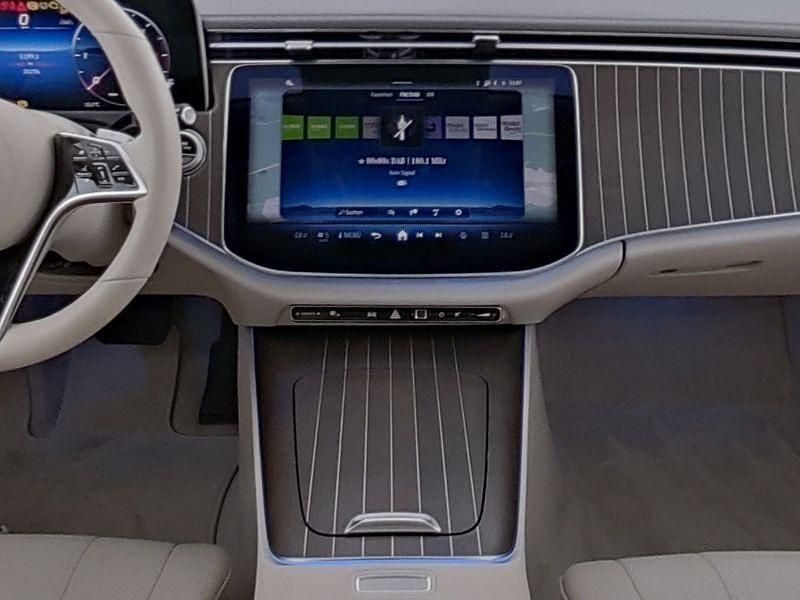 Gebraucht Mercedes E220 Advanced 197 PS (144 kW) 2025 Grau Limousine