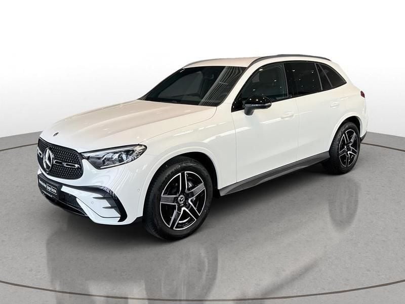 Gebraucht Mercedes GLC200 AMG line 204 PS (150 kW) 2025 Weiß SUV