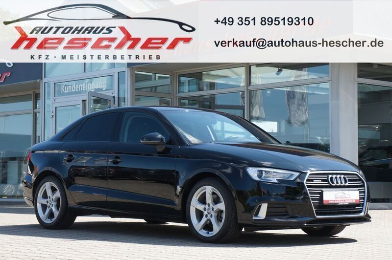 Schwarz Gebraucht 2020 Audi A3 Sport Limousine | 23.980 € (Guter Preis) - Bild 1/4