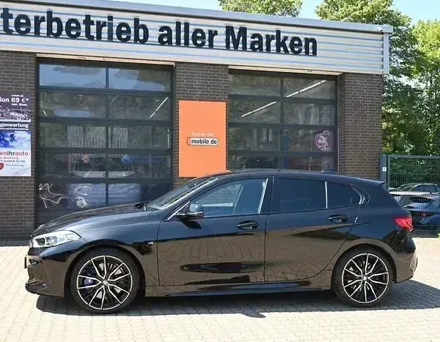 Gebraucht BMW M135 Performance 306 PS (225 kW) 2020 Schwarz Kleinwagen