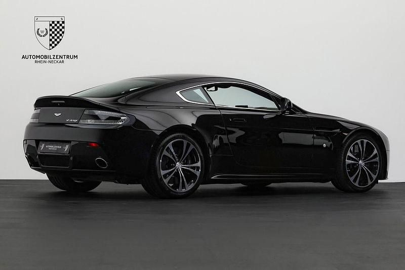 Gebraucht Aston Martin V12 Vantage 517 PS (380 kW) 2012 Schwarz Coupé