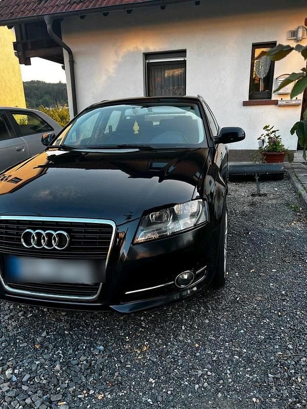 Gebraucht Audi A3 125 PS (91 kW) 2013 Schwarz Limousine