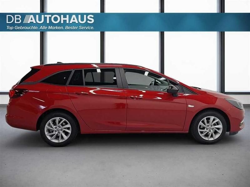 Gebraucht Opel Astra Edition 145 PS (106 kW) 2022 Rot Kombi