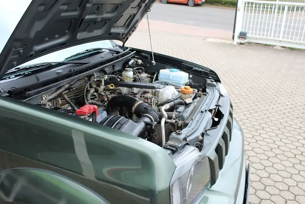 Gebraucht Suzuki Jimny 85 PS (62 kW) 2017 Grün SUV