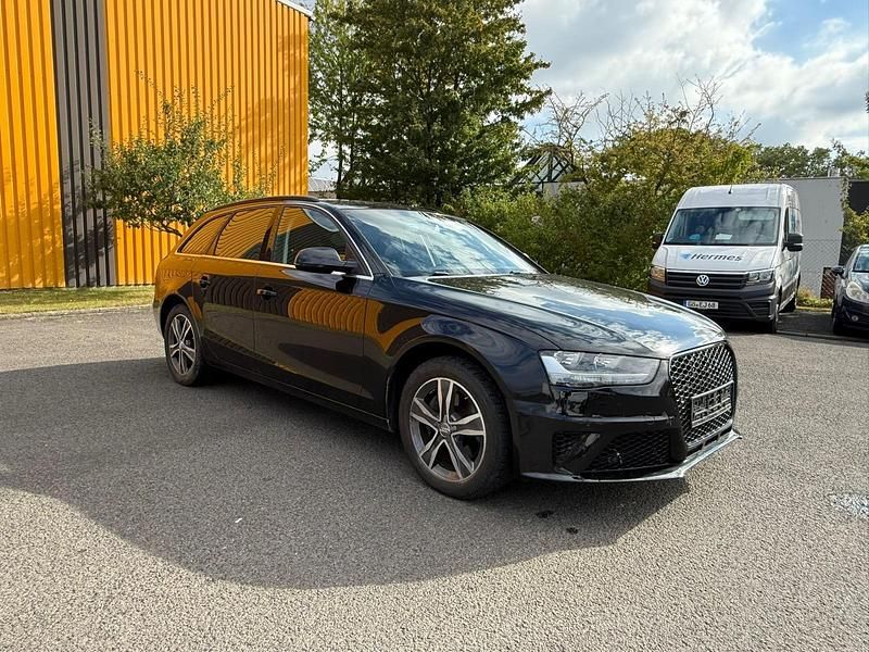 Schwarz Gebraucht 2015 Audi A4 Kombi | 7.800 € (Superpreis) - Bild 1/4