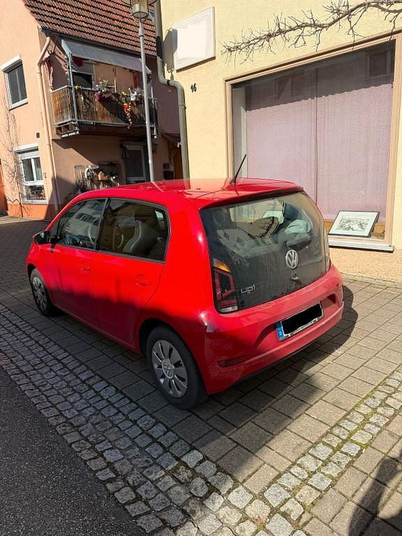 Gebraucht VW up! 60 PS (44 kW) 2017 Rot Kleinwagen
