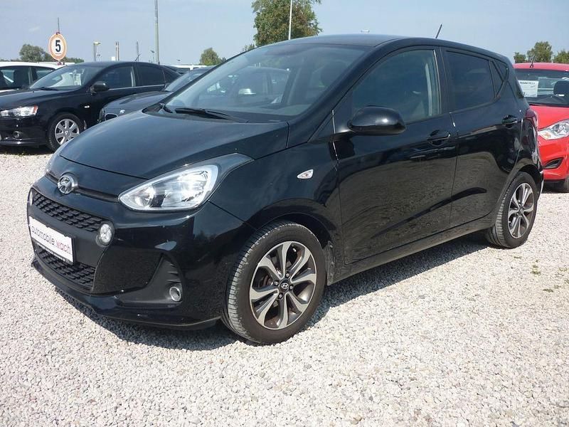 Schwarz Gebraucht 2018 Hyundai i10 YES! Kleinwagen | 6.550 € (Fairer Preis) - Bild 1/4