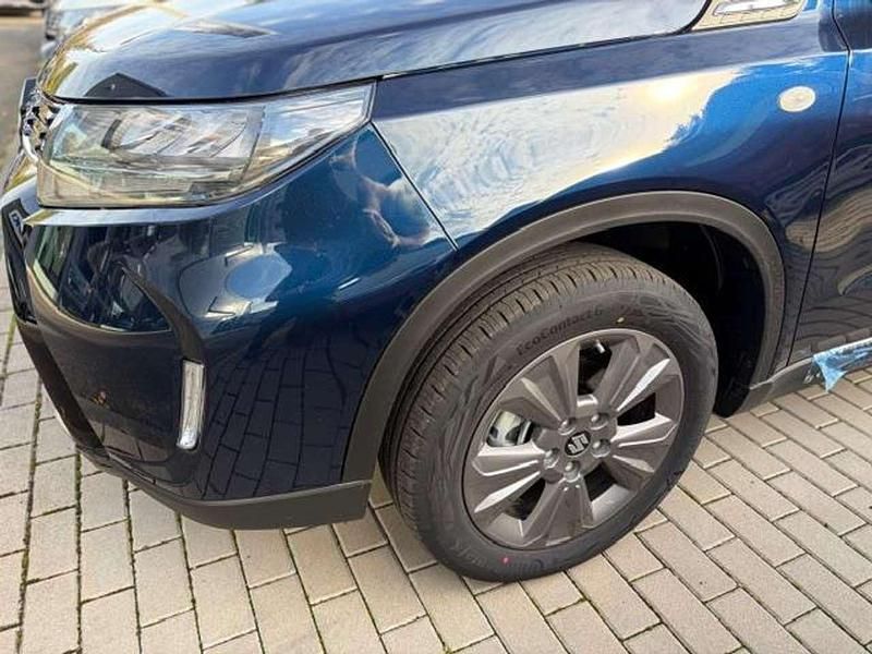 Neu Suzuki Vitara Comfort+ 110 PS (80 kW) 2025 Sphere blue pearl metallic / c SUV