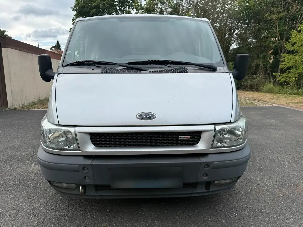 Gebraucht Ford Transit Nugget 125 PS (91 kW) 2005 Silber Van