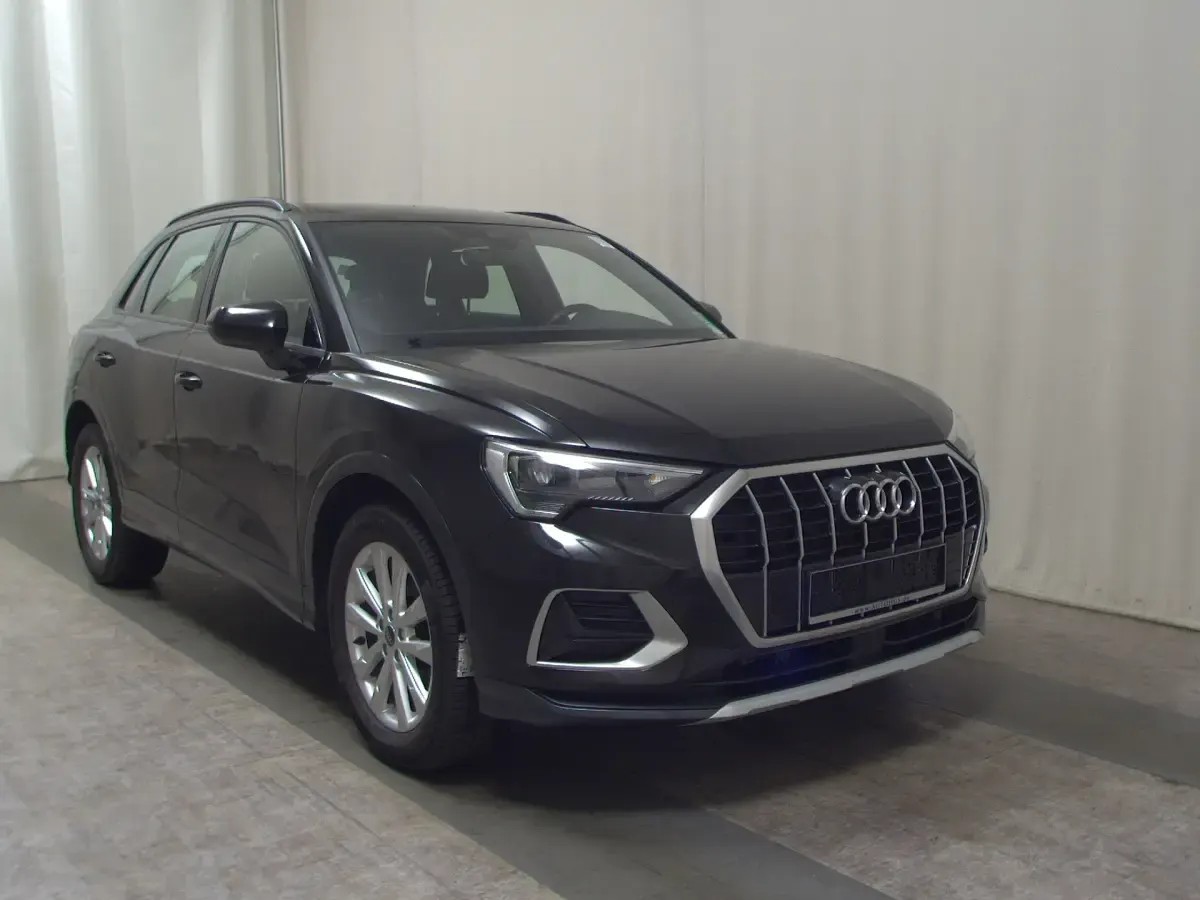 Gebraucht Audi Q3 Advanced 150 PS (110 kW) 2022 Schwarz SUV