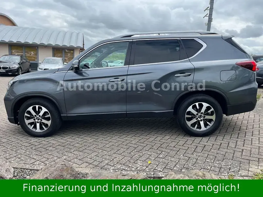 Gebraucht SsangYong Rexton 203 PS (149 kW) 2021 Braun SUV