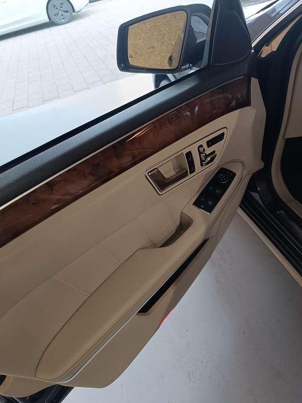 Gebraucht Mercedes E400 333 PS (244 kW) 2013 Limousine
