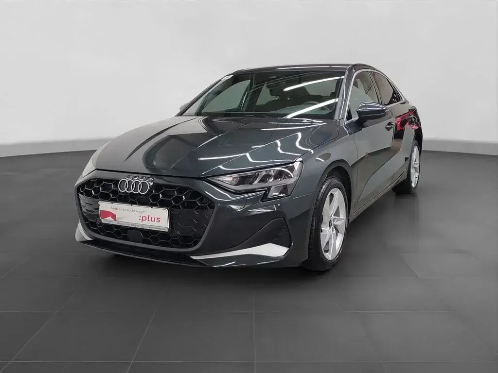 Gebraucht Audi A3 Advanced 150 PS (110 kW) 2025 Grau Limousine